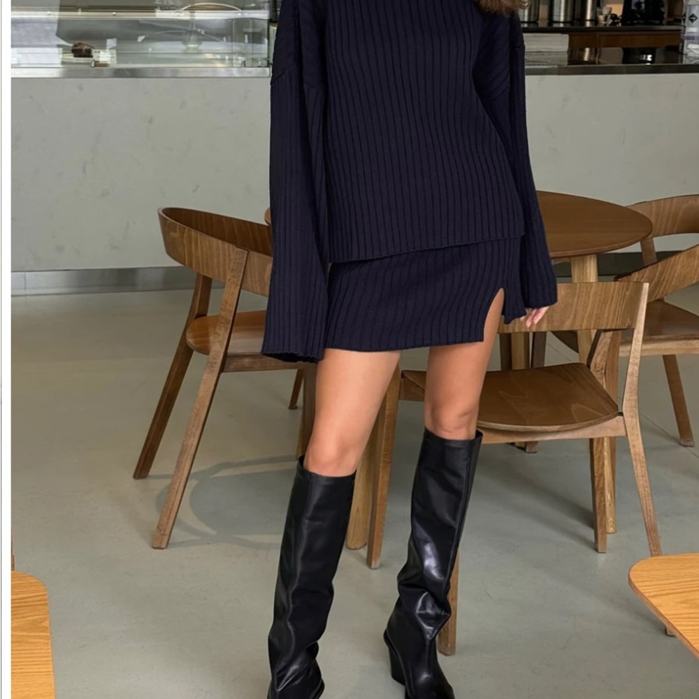 Elegant Navy Ribbed Sweater and Skirt Set
